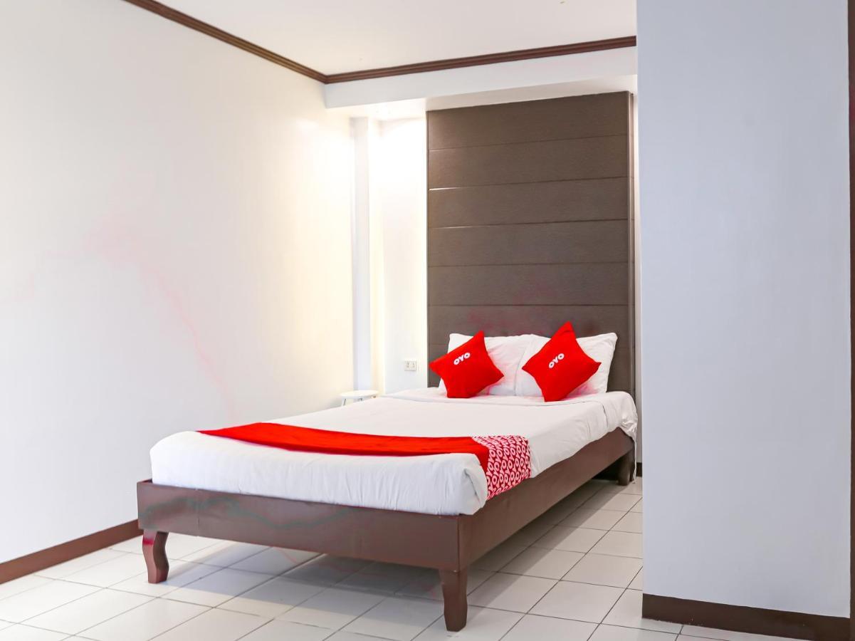 Oyo 759 Royal South Garden Suites Tagaytay City Luaran gambar