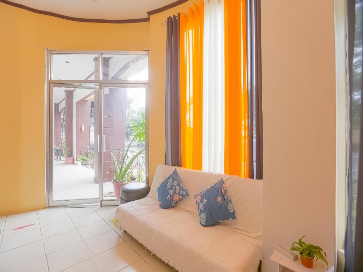 Oyo 759 Royal South Garden Suites Tagaytay City Luaran gambar